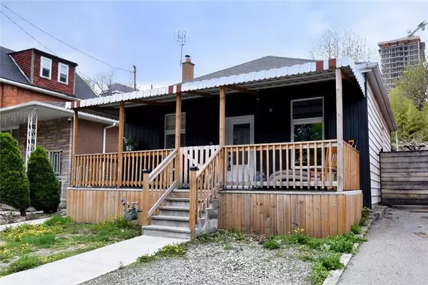 111 Mary ST, Hamilton, ON L8R 1K4