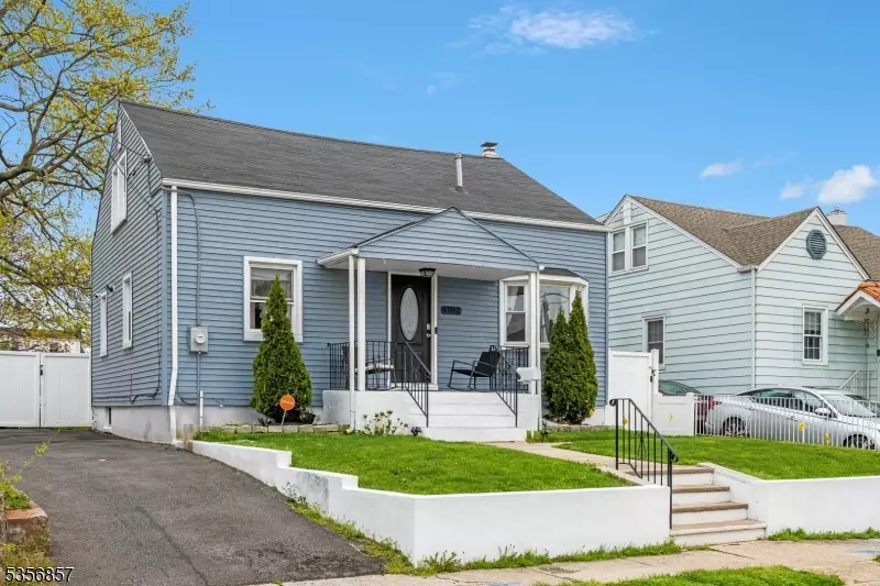 1702 Mildred Ave, Linden City, NJ 07036