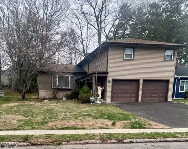 40 Essex Rd, Maplewood Twp., NJ 07040