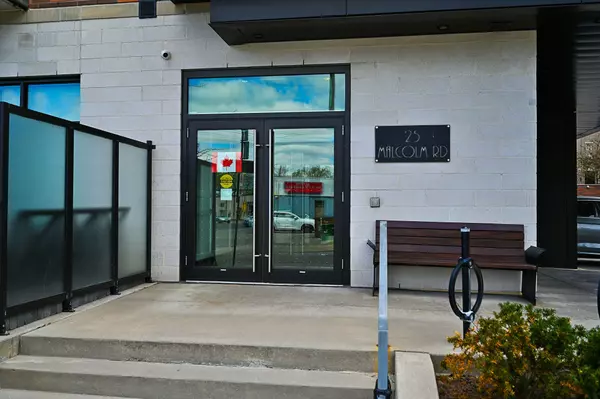 Toronto C11, ON M4G 1X7,25 Malcolm RD #312