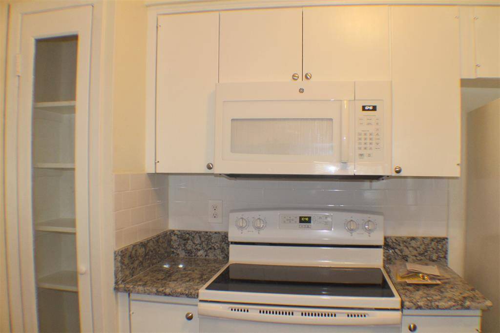 Dallas, TX 75219,4859 Cedar Springs Road #147