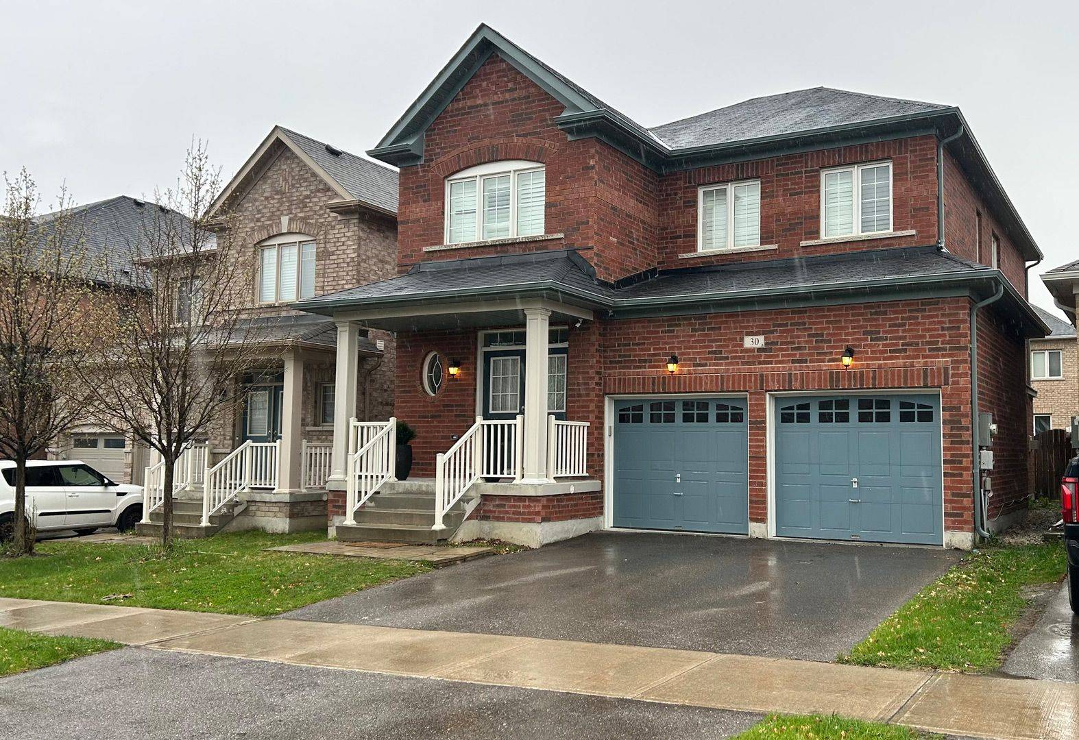 30 Newhouse BLVD, Caledon, ON L7C 4A1