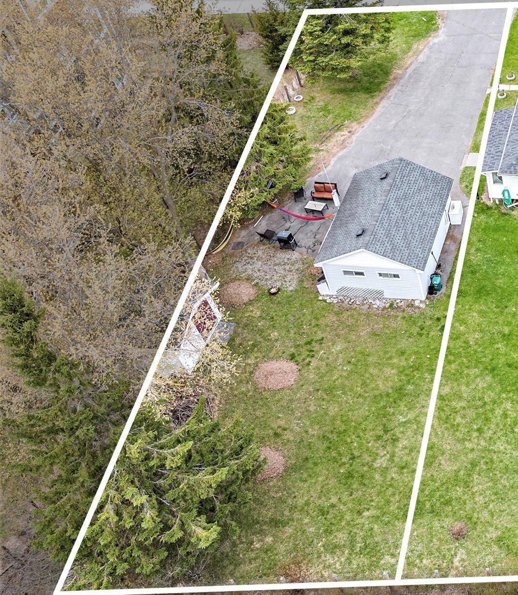 Orleans - Convent Glen And Area, ON K1W 0L1,Part 1-2 Renaud RD