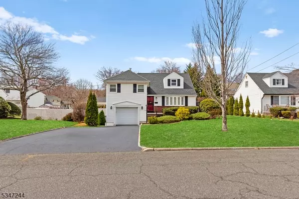 Paramus Boro, NJ 07652,127 Village Cir East