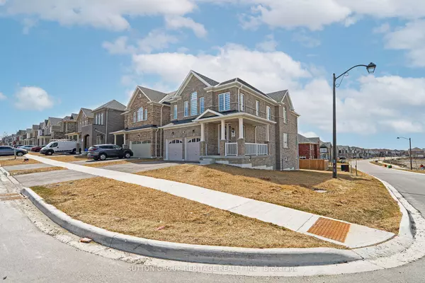 Oshawa, ON L1K 3G5,1908 Fosterbrook ST