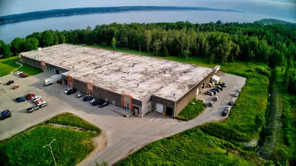 Owen Sound, ON N4K 5N3,3225 East Bayshore RD #B