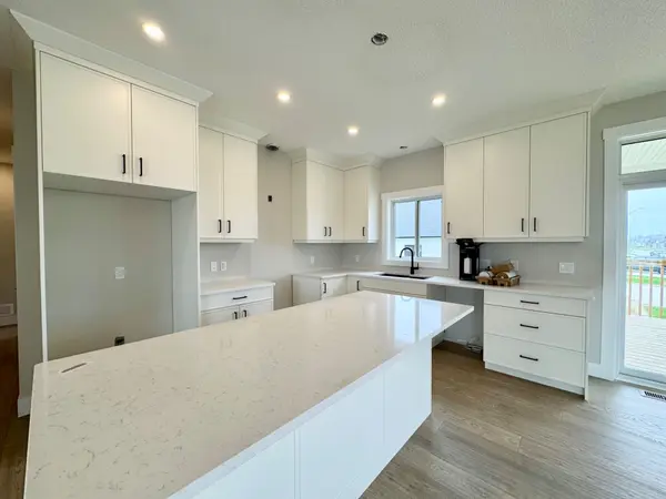 399 Amanda's WAY, Saugeen Shores, ON N0H 2C3