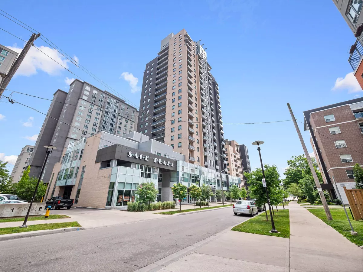 Waterloo, ON N2L 0E9,318 Spruce ST #402