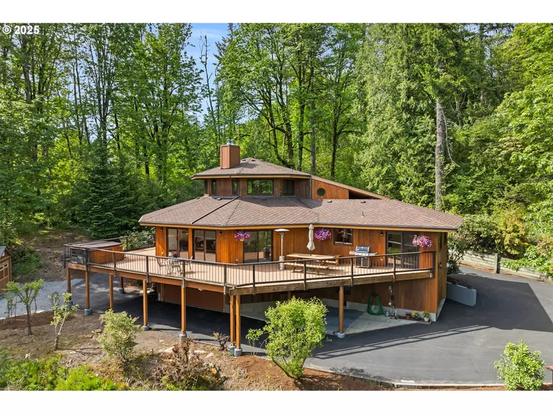 9325 NW SKYLINE BLVD, Portland, OR 97231
