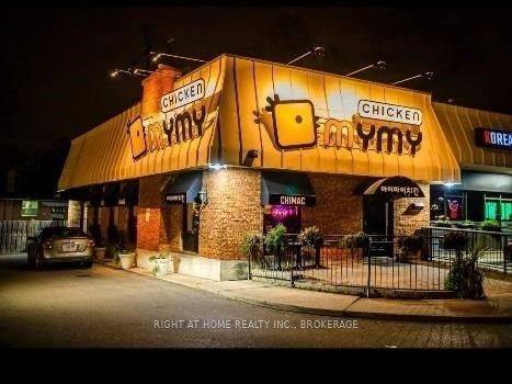 Markham, ON L3T 2B3,7359 Yonge ST