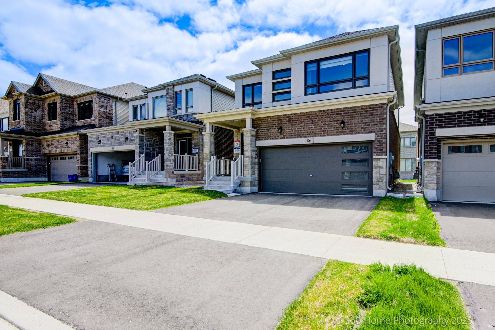 Barrie, ON L9J 0P5,86 Shepherd DR