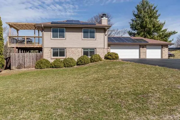 Loves Park, IL 61111,5280 SUNBIRD Drive