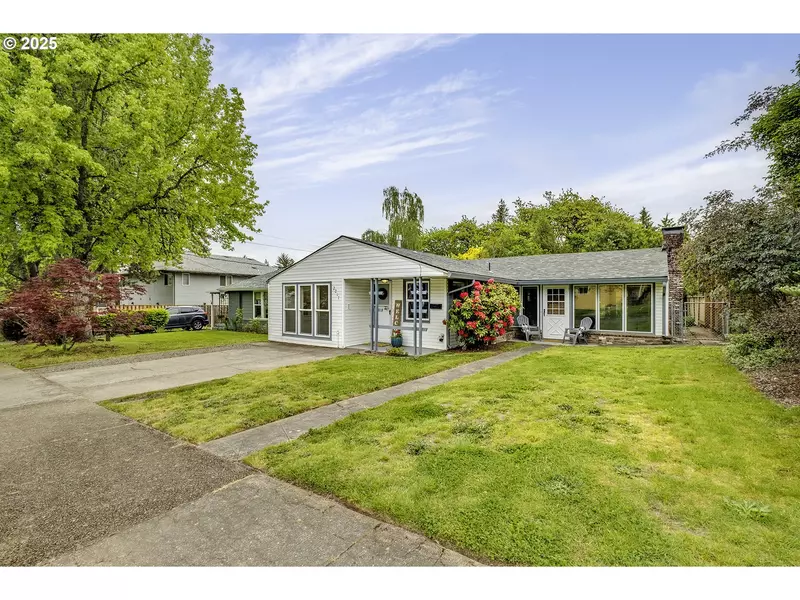 2217 A ST, Forest Grove, OR 97116