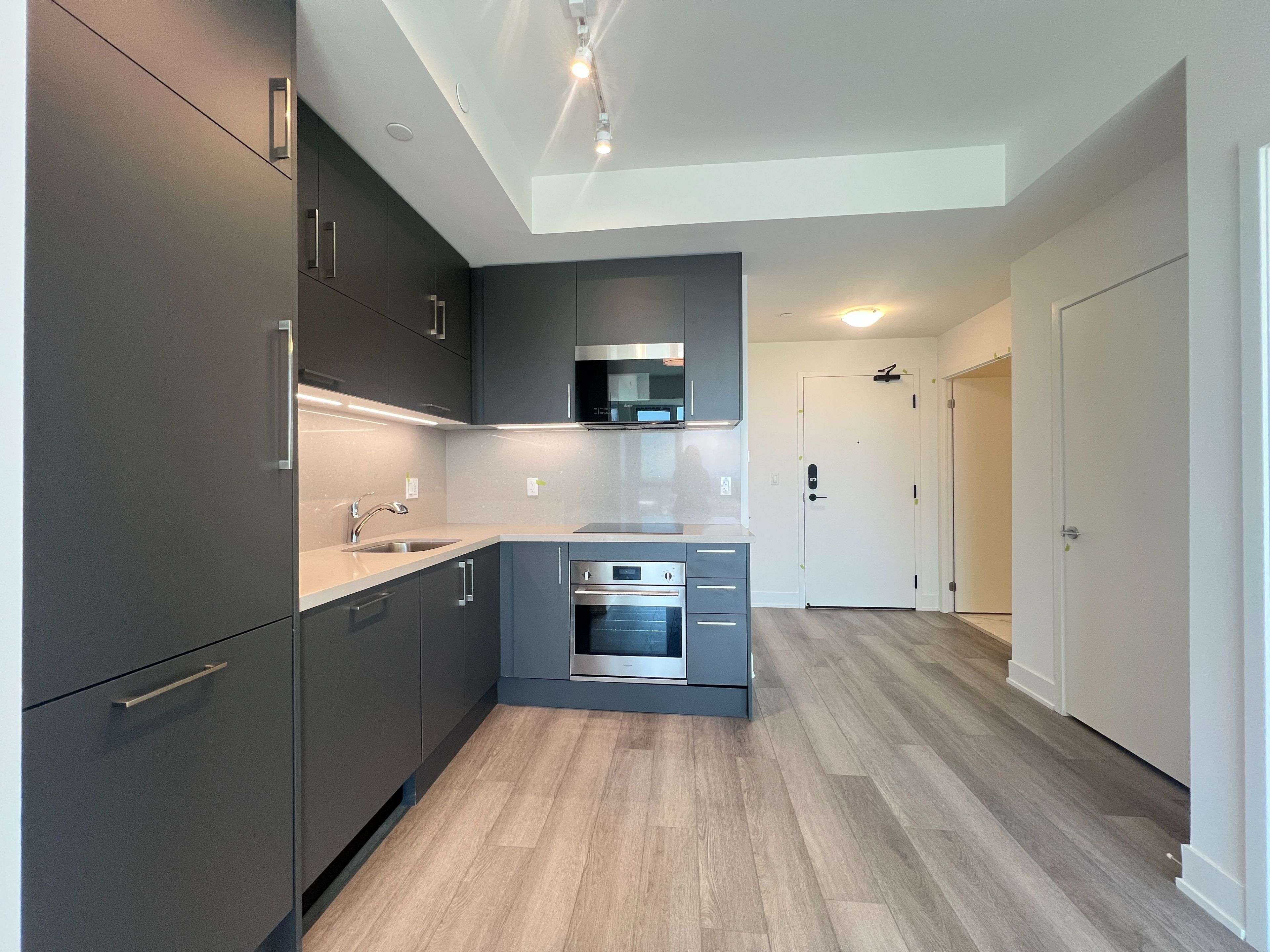 Markham, ON L6G 0H8,38 Andre De Grasse ST #2308