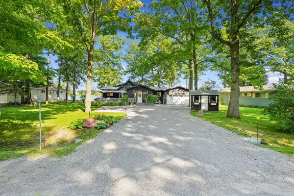 Selwyn, ON K9J 6X2,342 Fothergill Isle N/A