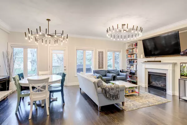Mississauga, ON L5E 0A7,1223 Azinger LN