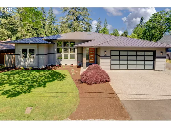 Lake Oswego, OR 97035,6087 CARMAN DR