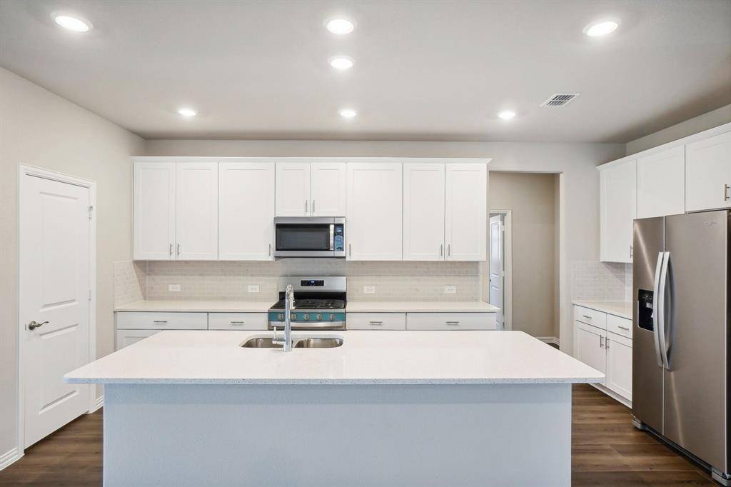 2509 Sinopa Street, Fort Worth, TX 76179