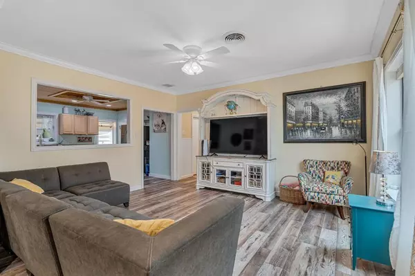 Denton, TX 76210,2313 Hickory Creek Road