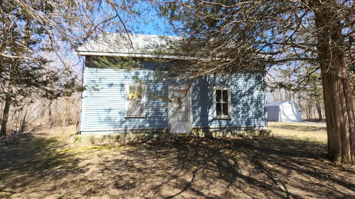 Tay, ON L0K 2A0,1655 Newton ST W