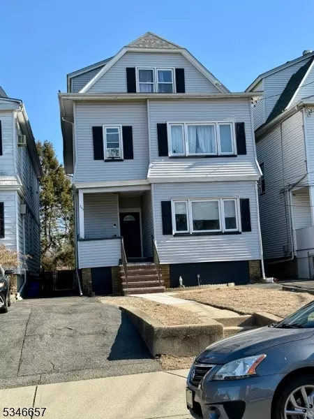 349 Lake Ave, Lyndhurst Twp., NJ 07071