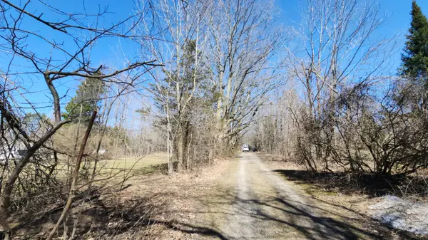 Tay, ON L0K 2A0,1655 Newton ST W