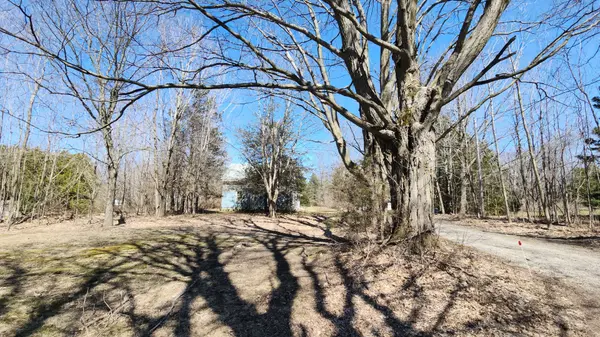 Tay, ON L0K 2A0,1655 Newton ST W