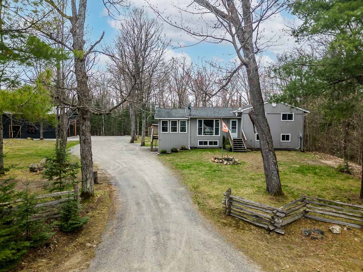 Perry, ON P0A 1J0,1026 592 HWY