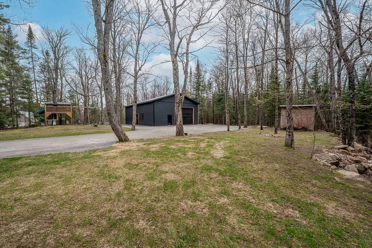 Perry, ON P0A 1J0,1026 592 HWY