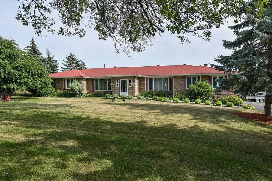 Innisfil, ON L0L 1L0,4161 HWY 89 RD