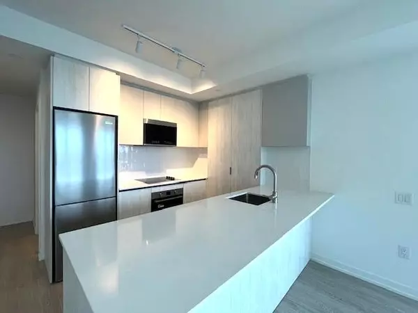 Mississauga, ON L5M 2T1,2485 Eglinton AVE W #306