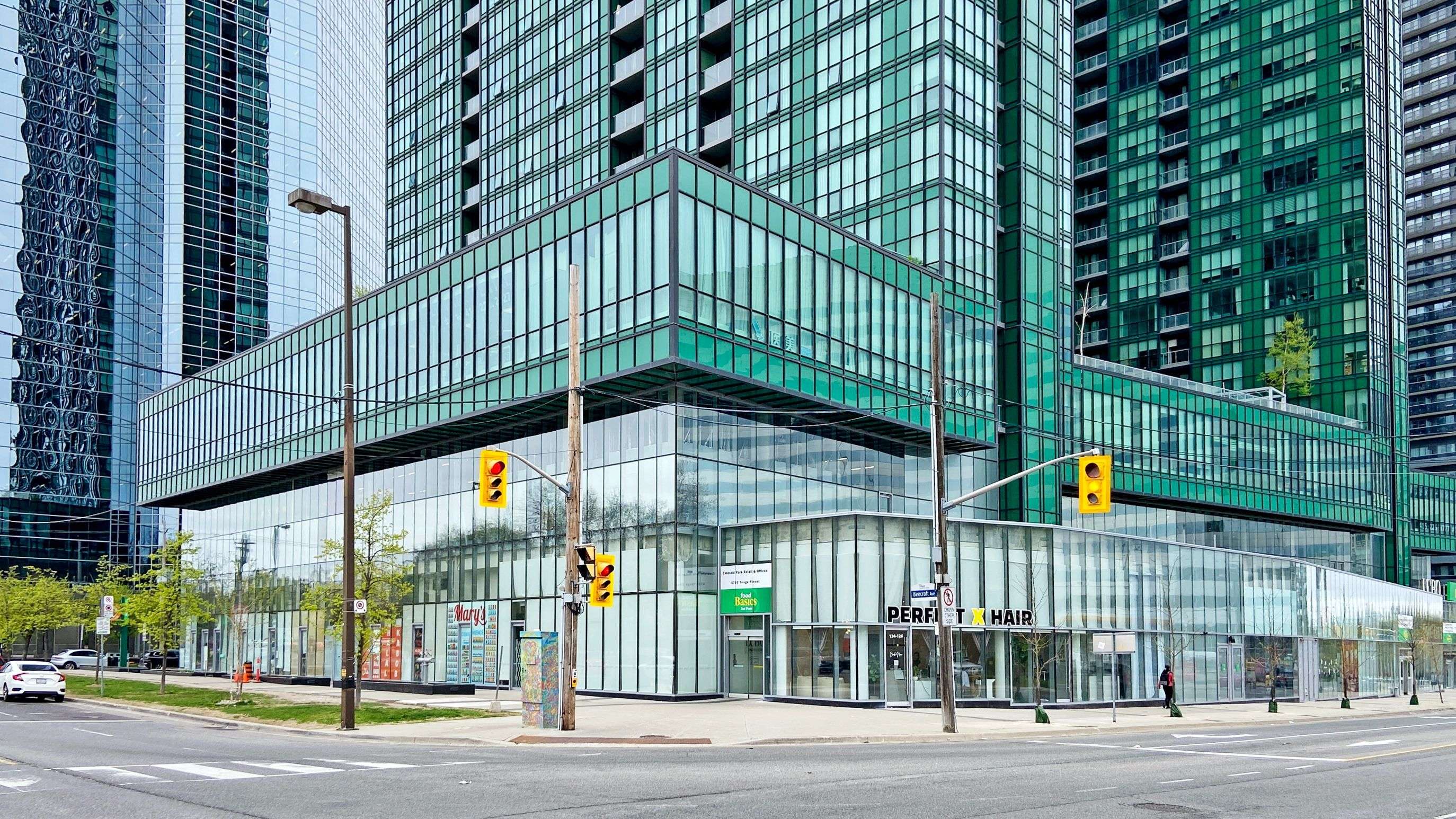 Toronto C07, ON M2N 0H4,11 Bogert AVE #2002
