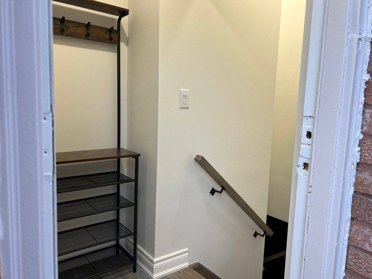 Richmond Hill, ON L4C 9P5,69 Gatcombe CIR #Basement