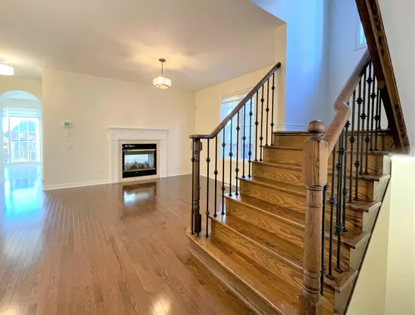 Vaughan, ON L6A 4E5,205 Vanda DR