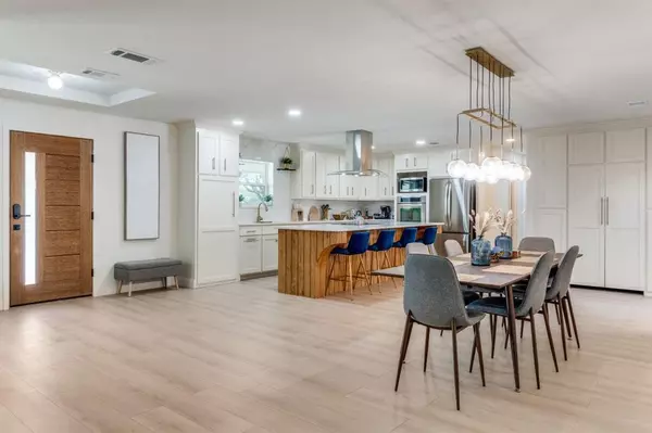 Dallas, TX 75244,4043 Flintridge Drive