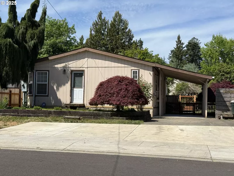 1914 D ST, Forest Grove, OR 97116