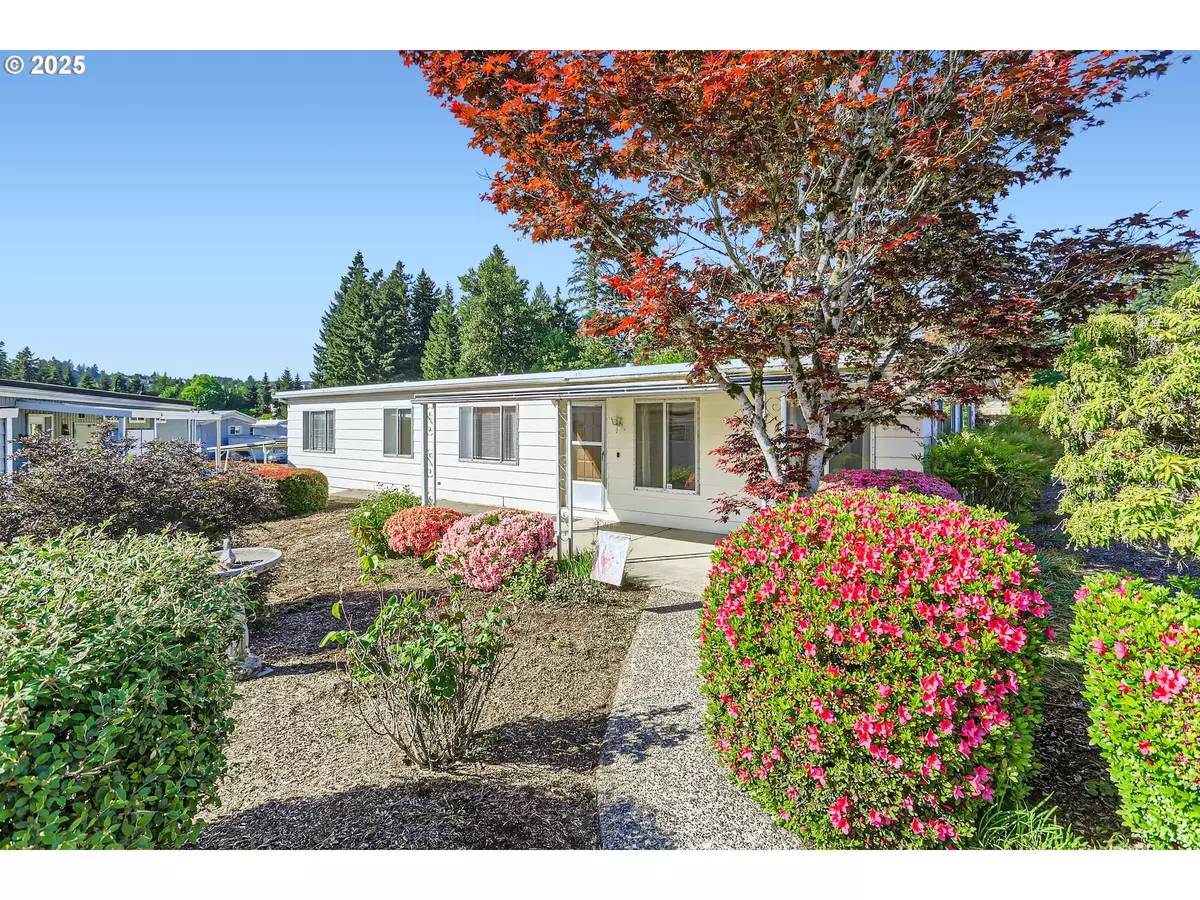 Tigard, OR 97224,11560 SW ROYAL VILLA DR