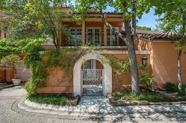 3424 Gillespie Street #9, Dallas, TX 75219