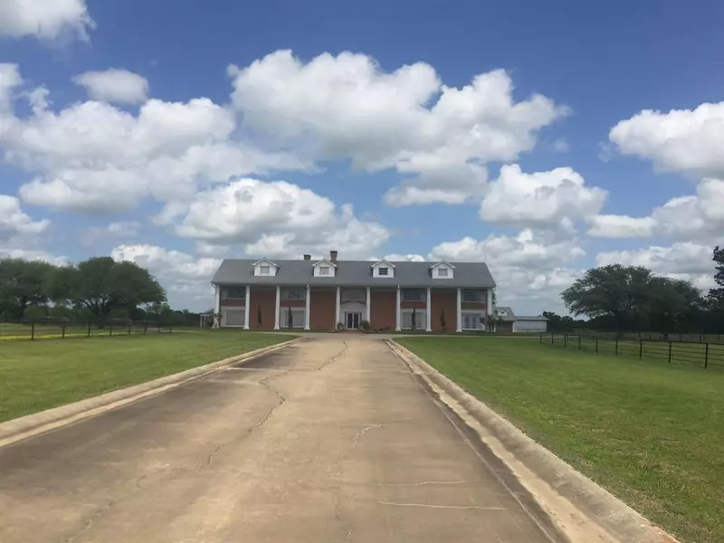 13673 INTERSTATE HIGHWAY 30 E, Saltillo, TX 75478