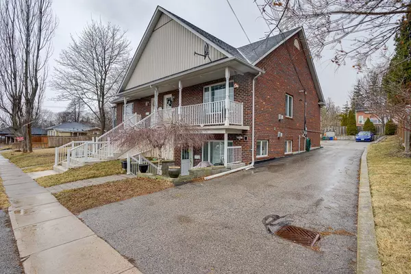 Cobourg, ON K9A 1G5,106 Anne ST #102