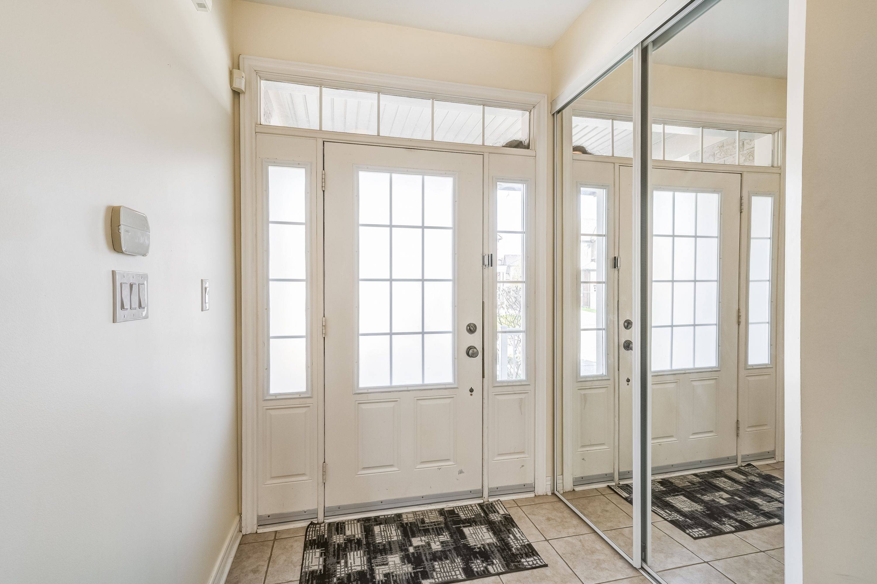 Bradford West Gwillimbury, ON L3Z 0B5,4 Trailside DR