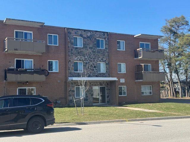 9 Princess ST #206, Orangeville, ON L9W 1W1