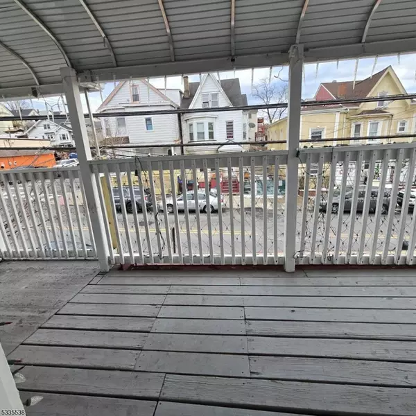Paterson City, NJ 07524,237 5th Ave