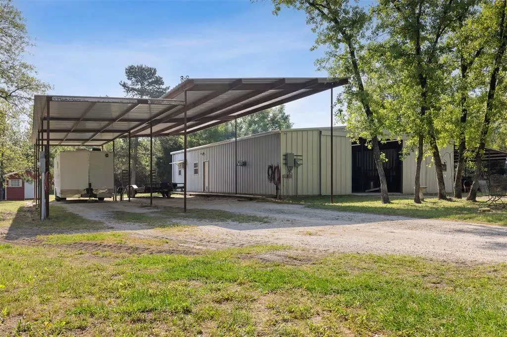 Oakwood, TX 75855,3911 County Road 235