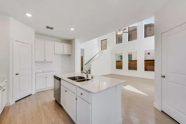 Fort Worth, TX 76179,10105 Regal Bend Lane