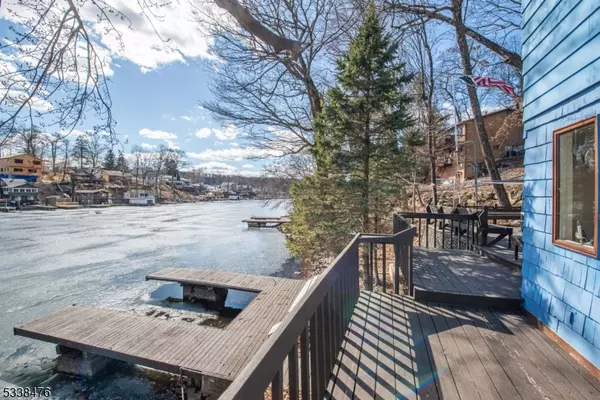 Hopatcong Boro, NJ 07843,149 Hudson Ave