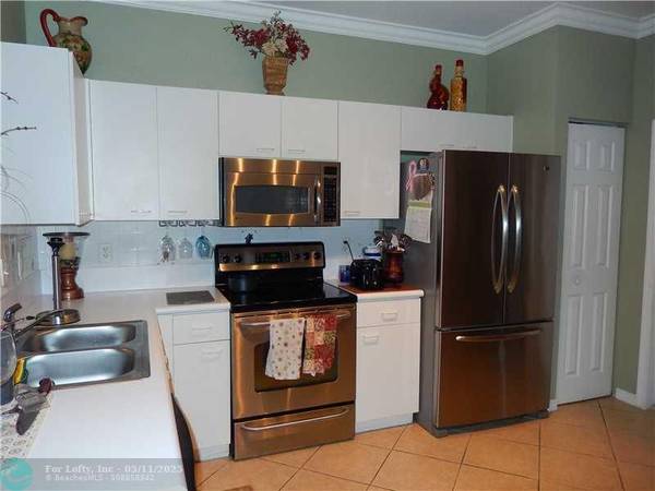 2212 Ensenada Ter  #2212, Weston, FL 33327