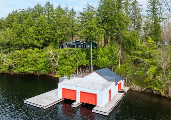 Muskoka Lakes, ON P0B 1J0,1250 Ferndale RD #1