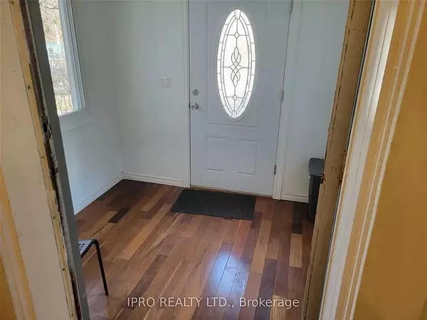 Toronto C09, ON M4T 2B3,10 Ferndale AVE ##1