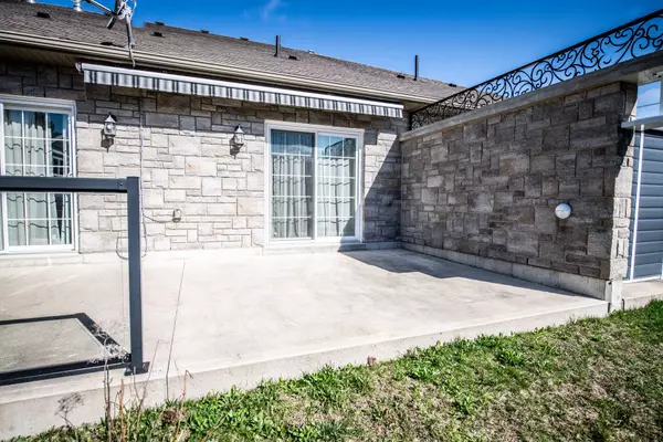 Wellington North, ON N0G 2L4,102 Broomer CRES